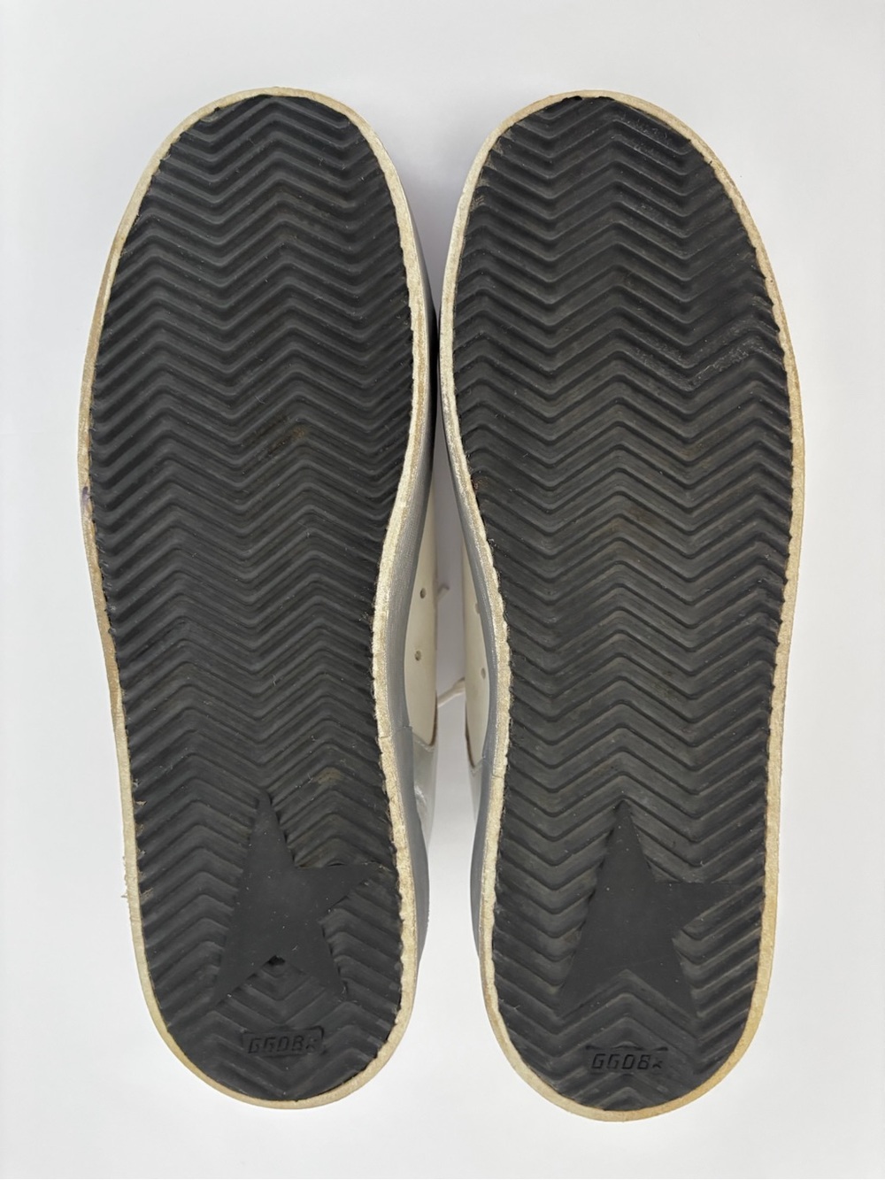 Golden Goose Stardan White Silver Star Distressed Sneakers - Made in Italy - Picture 13 of 13